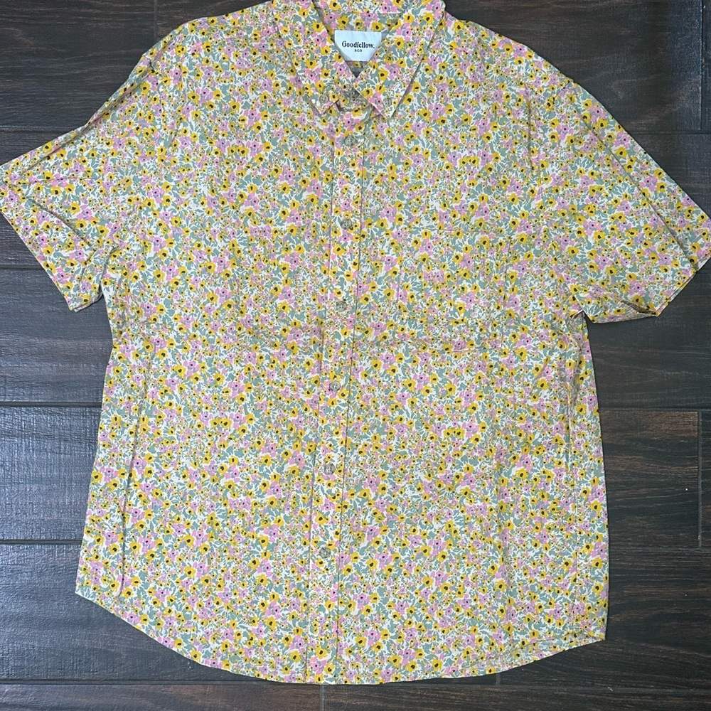 Goodfellow & Co Men’s size L S/S button shirt